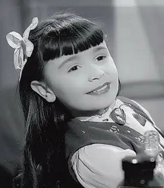 فيروز هانم " الطفلة المعجزة " وعشر سنوات رحيل 2 فيروز هانم " الطفلة المعجزة " وعشر سنوات رحيل