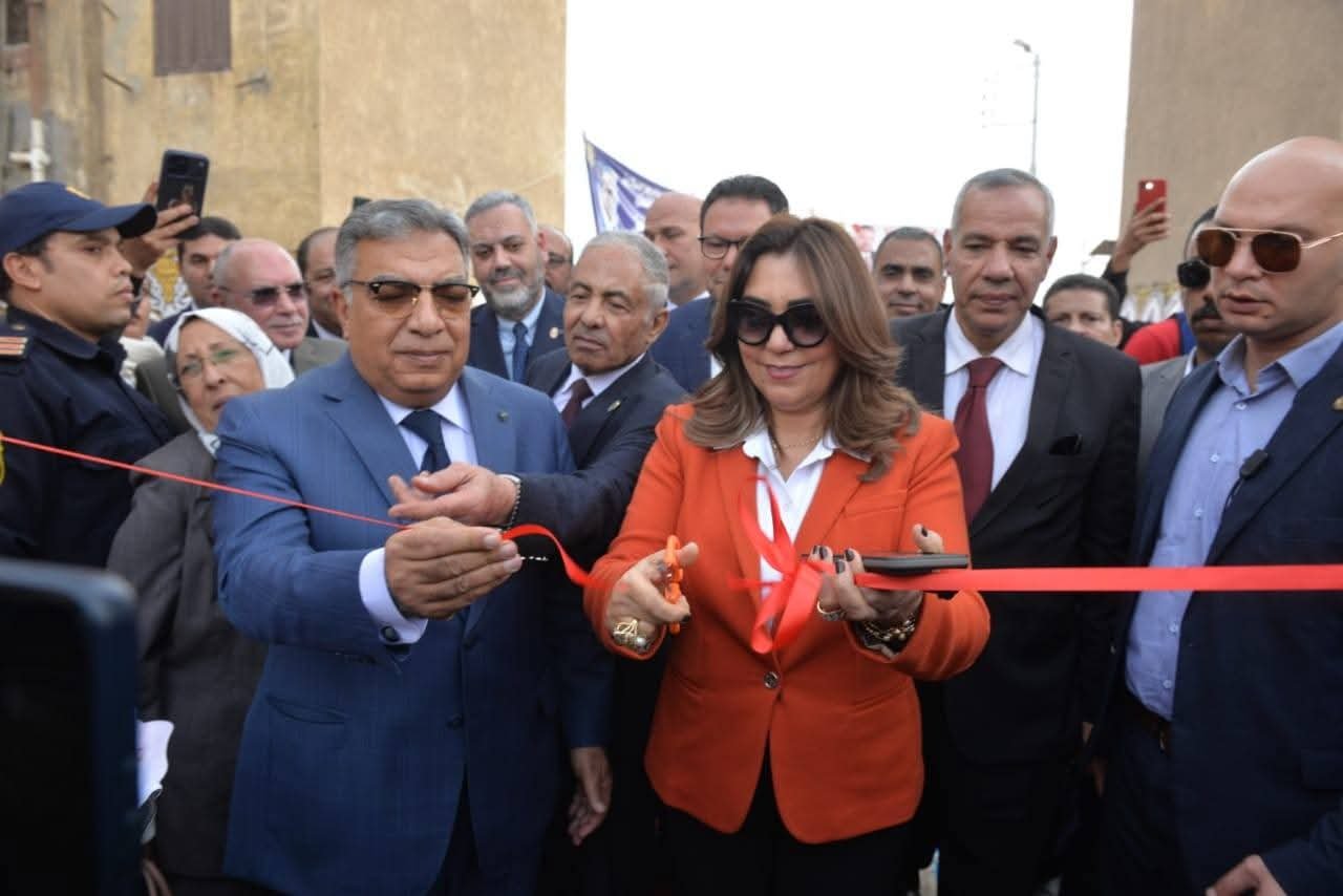 وزيرة التنمية المحلية ومحافظ الدقهلية يفتتحون المجزر الآلي بالسنبلاوين بتكلفة 26 مليون جنيه