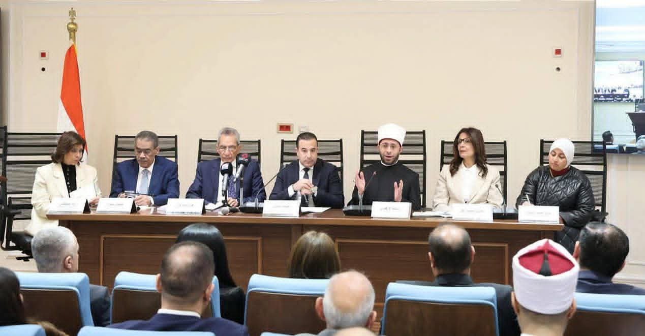 وزير الأوقاف يشارك في اجتماع «لجنة الاتصالات وتكنولوجيا المعلومات بمجلس النواب» لبحث الإطار القانوني لحماية الأطفال على الإنترنت