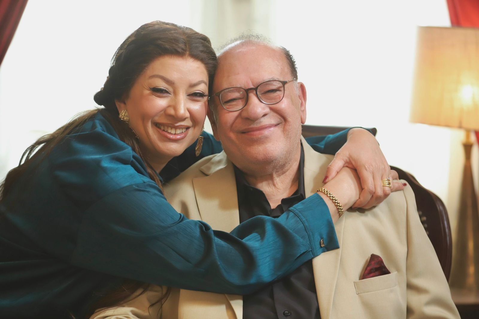 رمضان 2026.. الصور الأولى من كواليس تصوير مسلسل "إعلام وراثة"