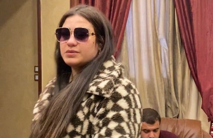 إيقاف المطربة دنيا الألفي شهرين وتغريمها 50 ألف جنيه وتعتذر لنقابة الموسيقيين