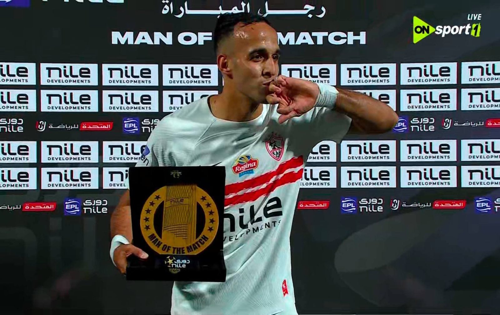 القلعة البيضاء تتفوق على الشعلة الزرقاء