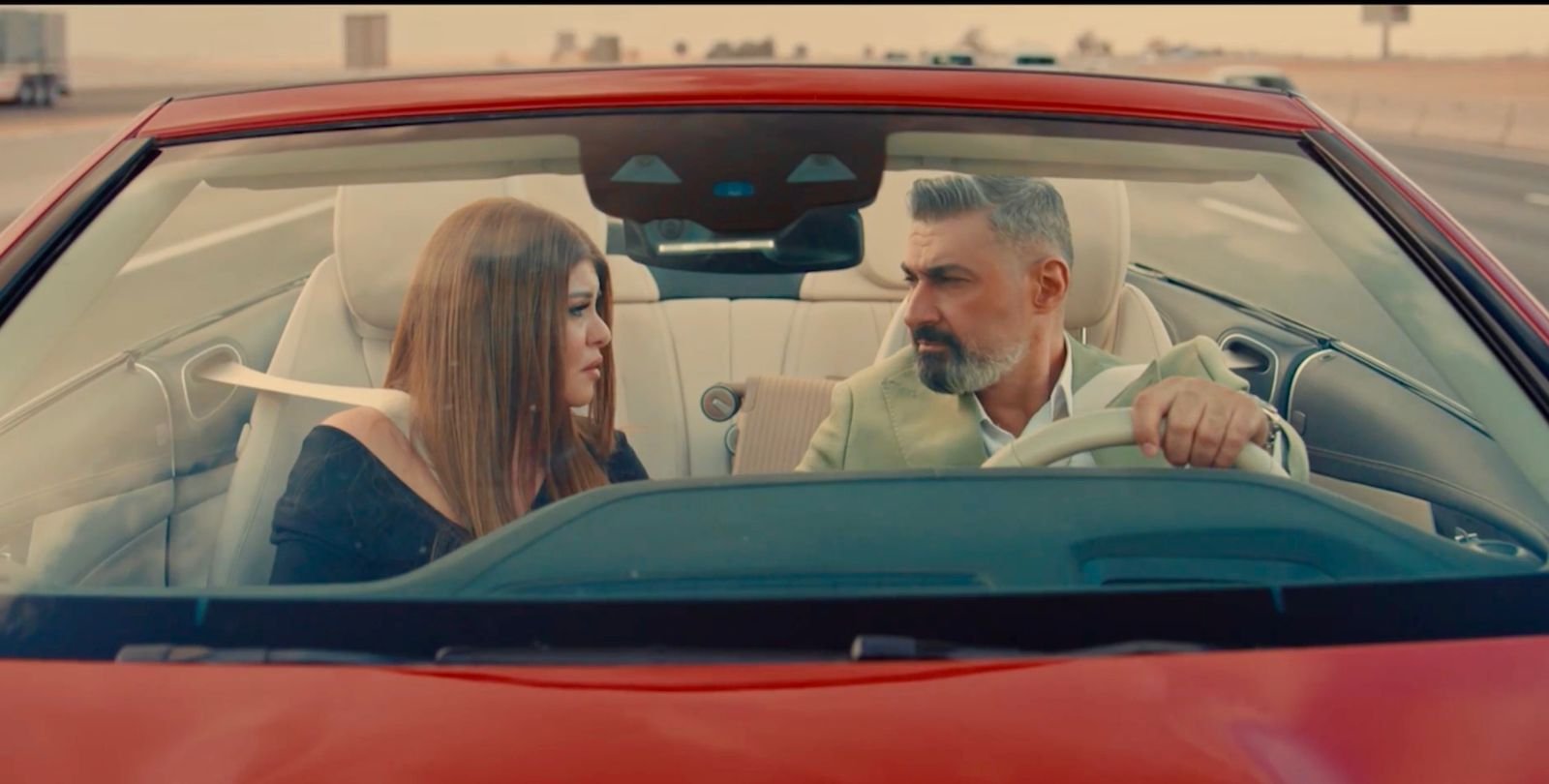 كيميا فنية مميزة تجمع يمنى طولان وياسر جلال في كلهم بيحبوا مودى