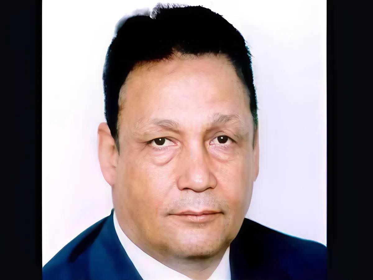 في مثل هذا اليوم | الحكم على صاحب عبارة السلام 98