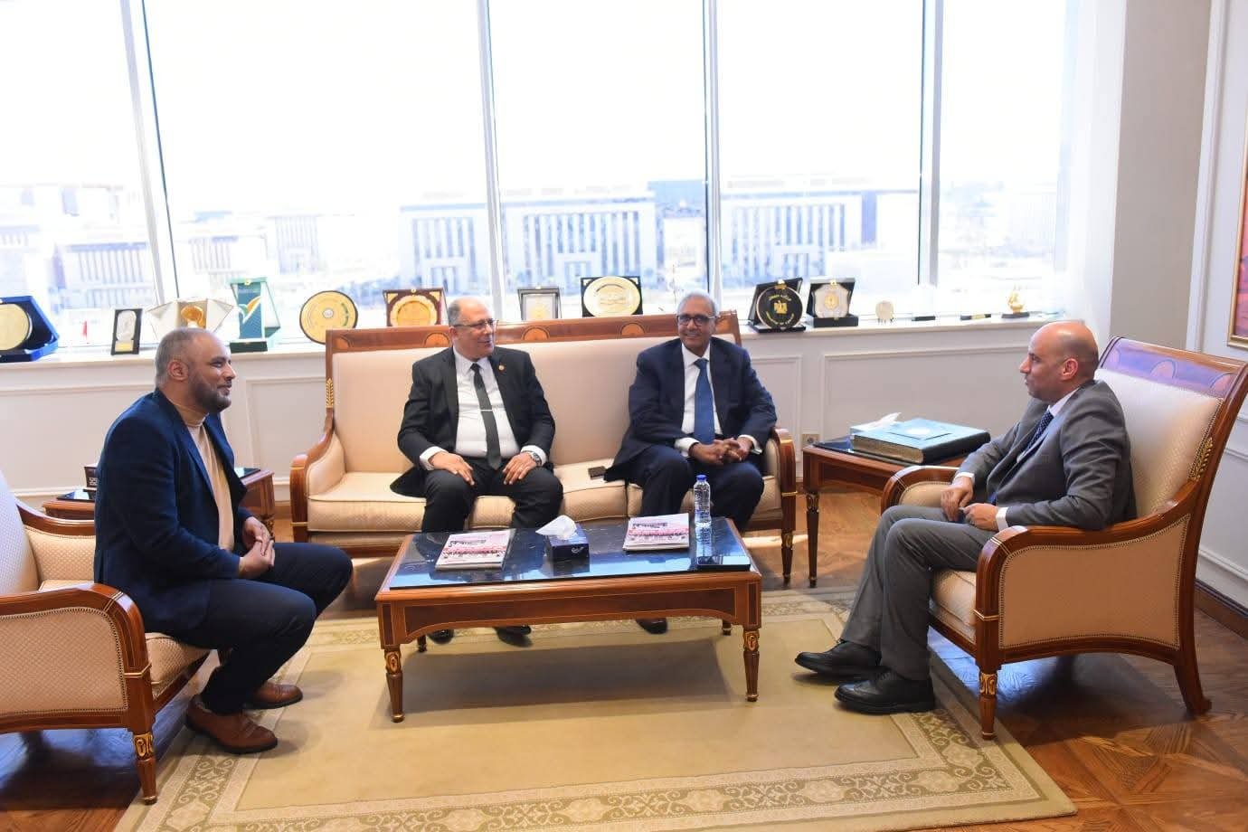 وزير العمل يلتقي وفد شركة TCI Sanmar للصناعات البتروكيماوية لبحث التوسع في التدريب ونقل الخبرات للشباب المصري