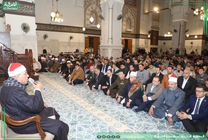 محافظ الشرقية يشهد احتفالية مديرية الأوقاف بليلة القدر ويقدم التهنئة لأبناء المحافظة 