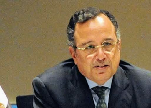 وزير الأوقاف يهنئ السفير نبيل فهمي لانتخابه أمينًا عامًّا لجامعة الدول العربية