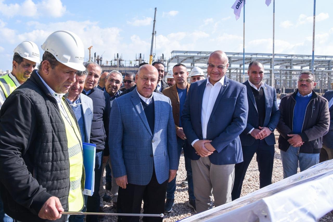 وزير النقل ومحافظ الإسكندرية يتابعان تنفيذ مترو أبو قير–محطة مصر