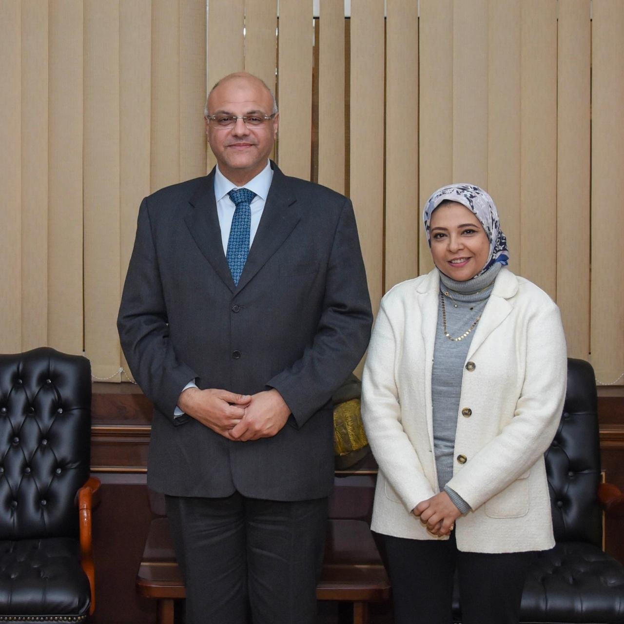 محافظ الإسكندرية يلتقي مجلس نقابة الصحفيين ويؤكد: الإعلام شريك أساسي في دعم مسيرة التنمية