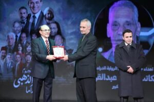 محمد صبحي يكرم نجوم الزمن الجميل: “أنتم ضمير الفن الحقيقي" ويعلق هناك غائبون وهناك مغيبون