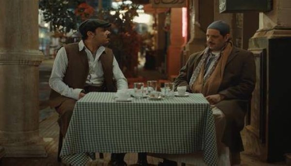 احمد أمين والعيلي في مشهد تريند من النص بعد انتهاء رمضان 