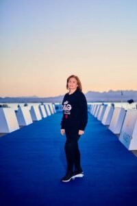 إلهام شاهين في جولة مميزة داخل معالم Somabay