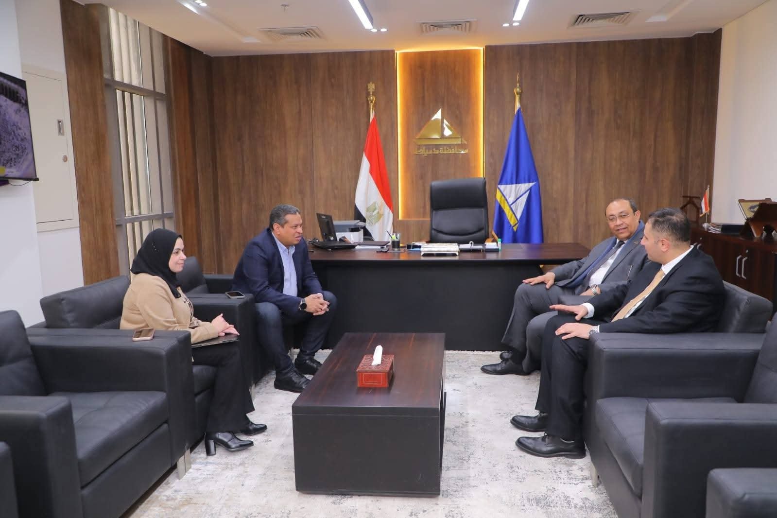 محافظ دمياط يستقبل رئيس مجلس إدارة شركة مصر لإنتاج الأسمدة "موبكو" 