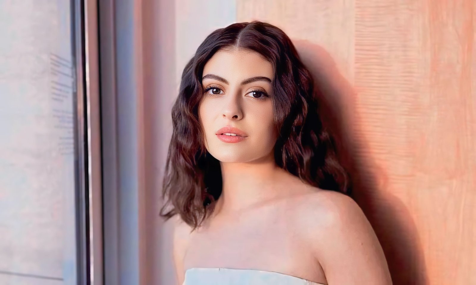 تارا عبود تكشف صعوبة اللهجة المصرية