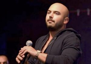 محمود العسيلي يكشف كواليس أغنية وأخيرًا مع فلبينو