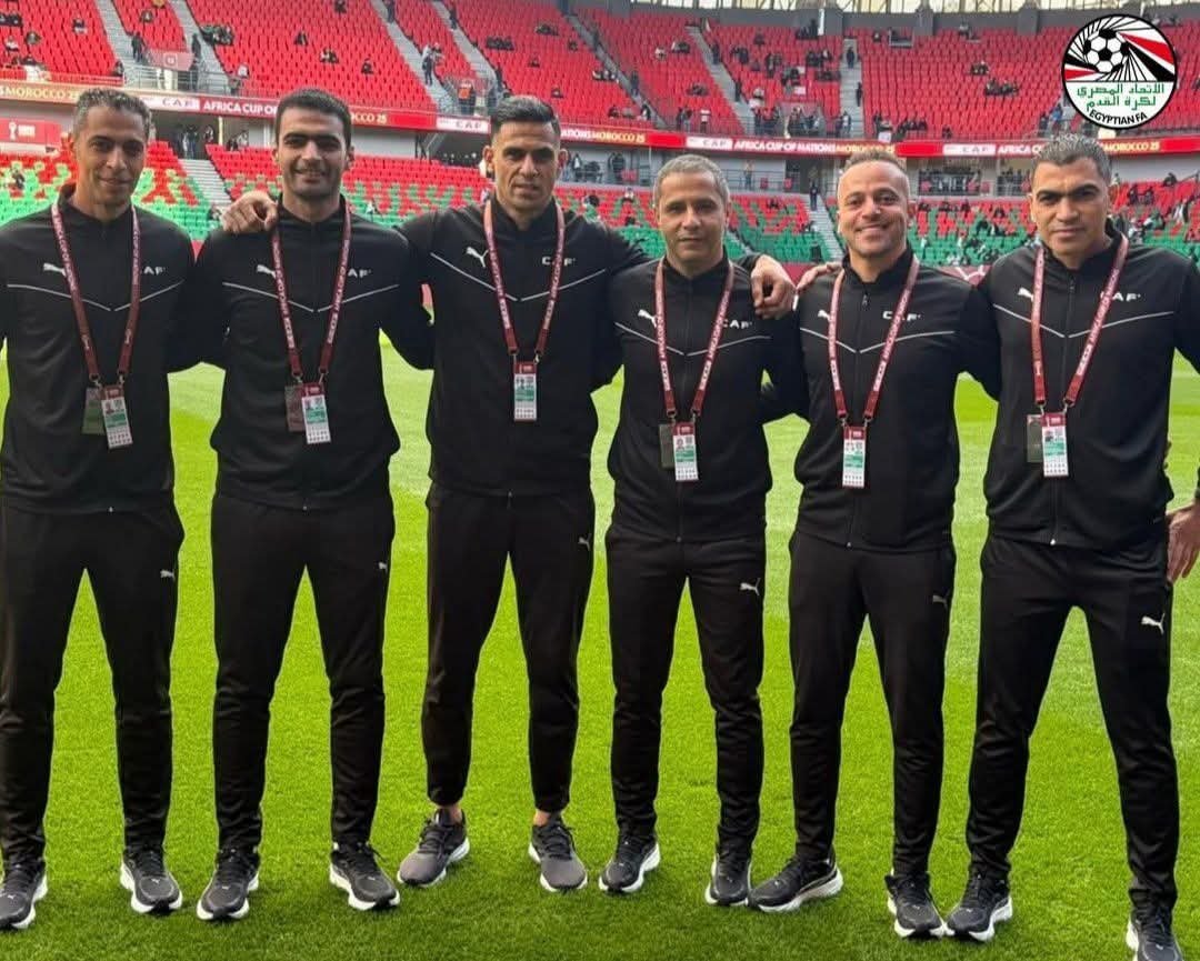 طاقم حكام مصري لقمة العاصمة الجزائري وآسفي المغربي في نصف نهائي الكونفيدرالية