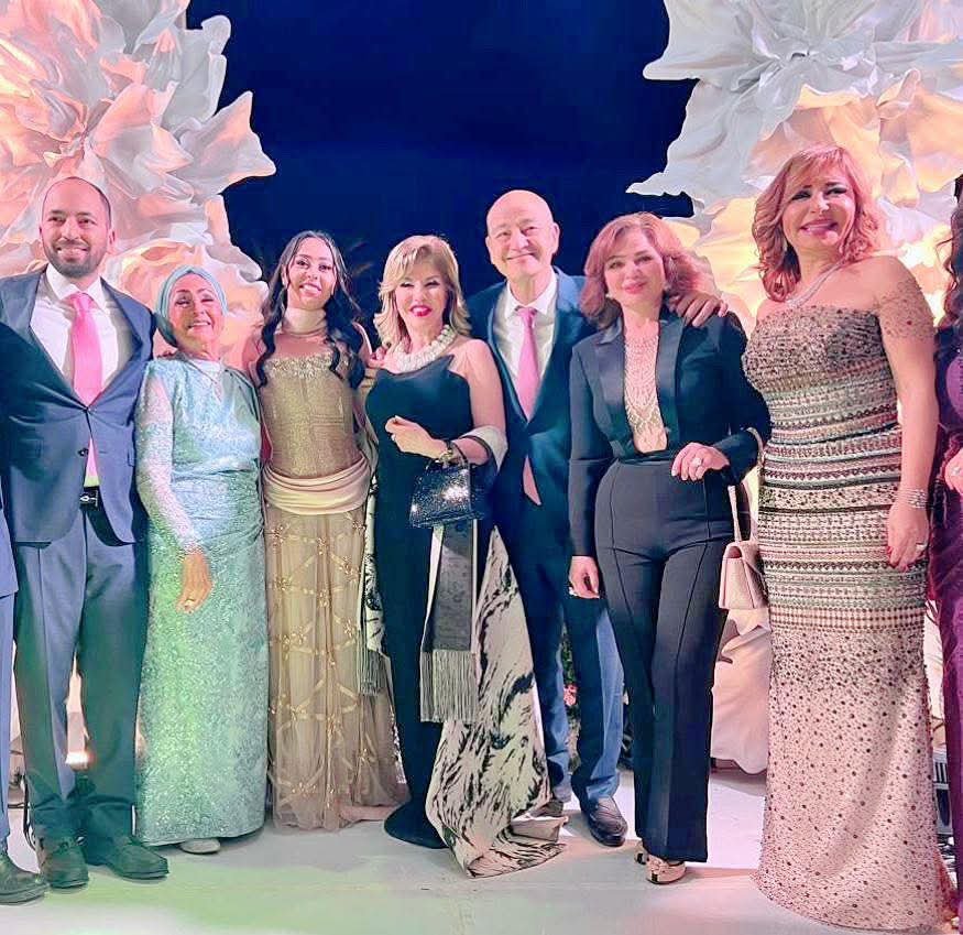 إلهام شاهين تهنئ عمرو أديب ولميس الحديدي بخطوبة نجلهما نور 4 إلهام شاهين تهنئ عمرو أديب ولميس الحديدي بخطوبة نجلهما نور