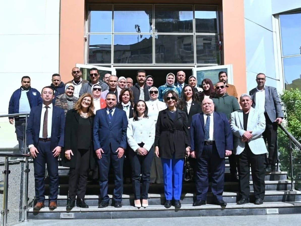 وزيرة الثقافة ومحافظ البحيرة تتفقدان دار الأوبرا ومركز الإبداع الفني وقصر الثقافة بدمنهور 4 وزيرة الثقافة ومحافظ البحيرة تتفقدان دار الأوبرا ومركز الإبداع الفني وقصر الثقافة بدمنهور