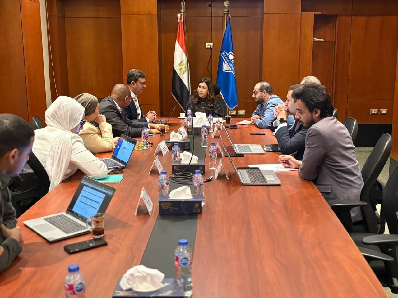 الهيئة العامة للتأمين الصحي الشامل تستقبل وفدًا رفيع المستوى من البنك الدولي لتعزيز الشراكة الاستراتيجية