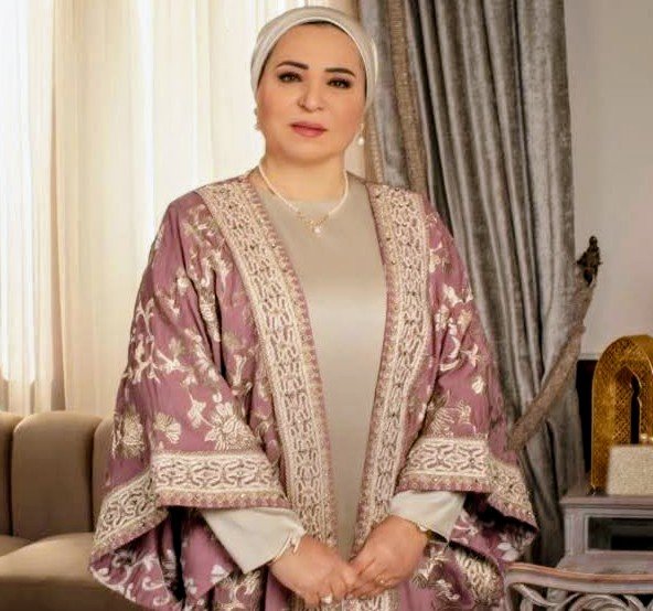 انتصار السيسي تهنئ الأقباط بعيد القيامة المجيد وتؤكد على المحبة والوحدة الوطنية