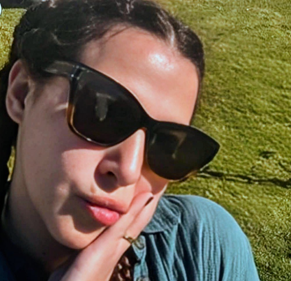 دنيا سمير غانم تستمتع بأجواء الغردقة.. ولقطات دافئة تجمعها بابنتها كايلا تخطف الأنظار