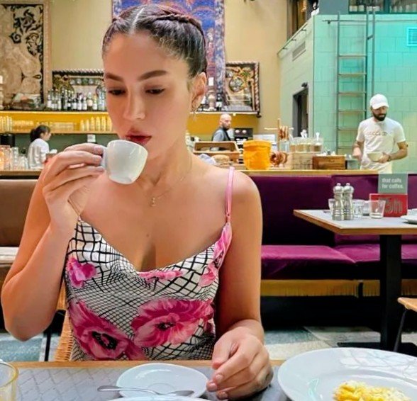 ندى موسى تخطف الأنظار من ألمانيا.. رحلة أوروبية مليئة بالجمال والتفاعل الجماهيري