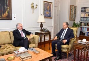 وزير الخارجية يستقبل المبعوث الأممي للشرق الأوسط