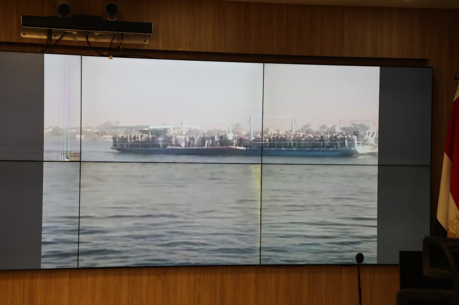 بلاغ بشحوط معدية أشمنت ببني سويف.. تدخل سريع وتعويم ناجح دون إصابات