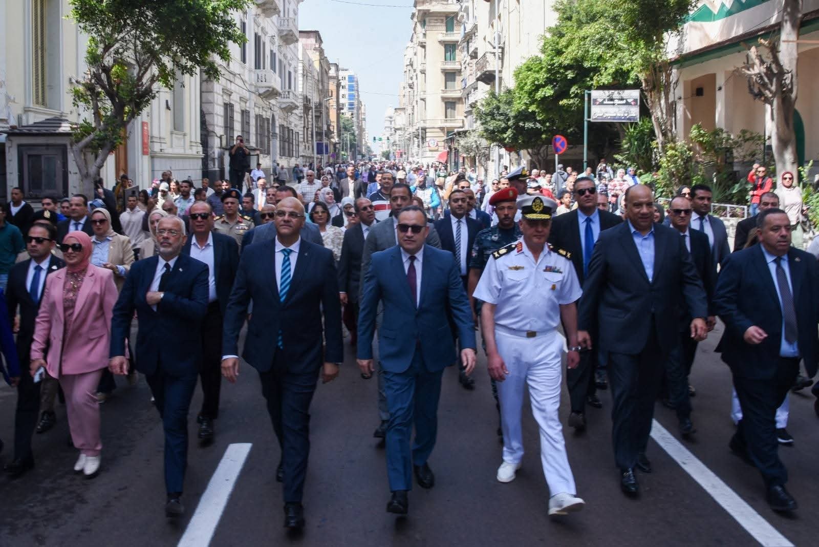 وزير التعليم العالي ومحافظ الإسكندرية يشهدان انطلاق احتفالية "الإسكندرية مولد مدينة عالمية" 