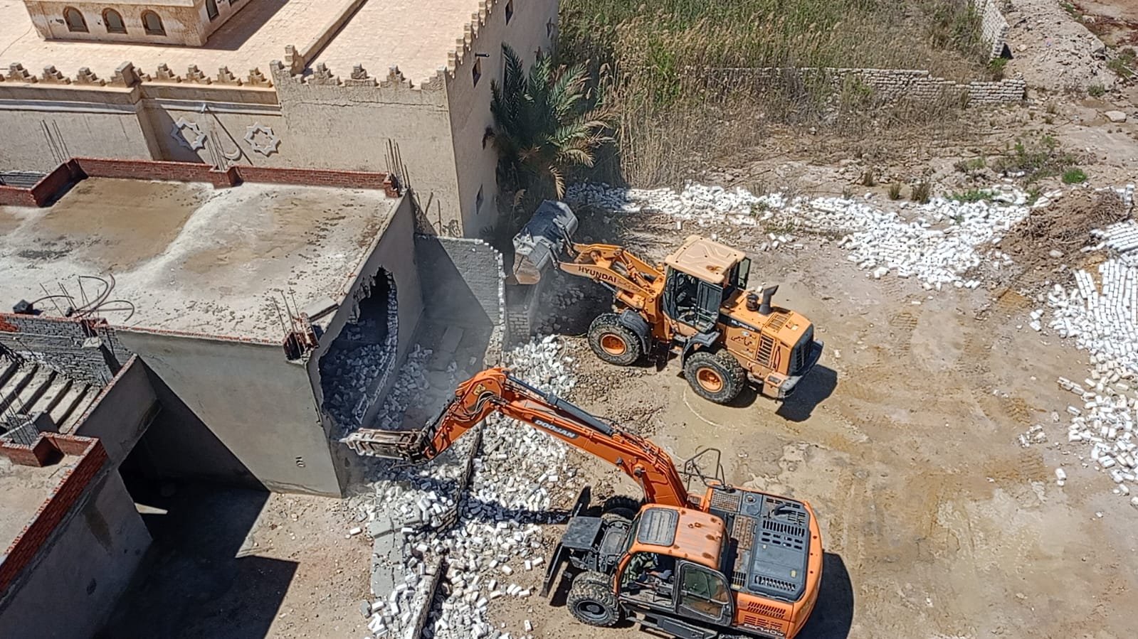 محافظ الإسكندرية يقود حملة حاسمة ضد البناء المخالف