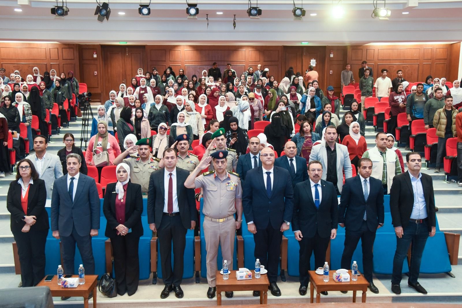 انطلاق مبادرة «دكان الفرحة» لدعم 6500 طالب وطالبة بجامعة الإسكندرية