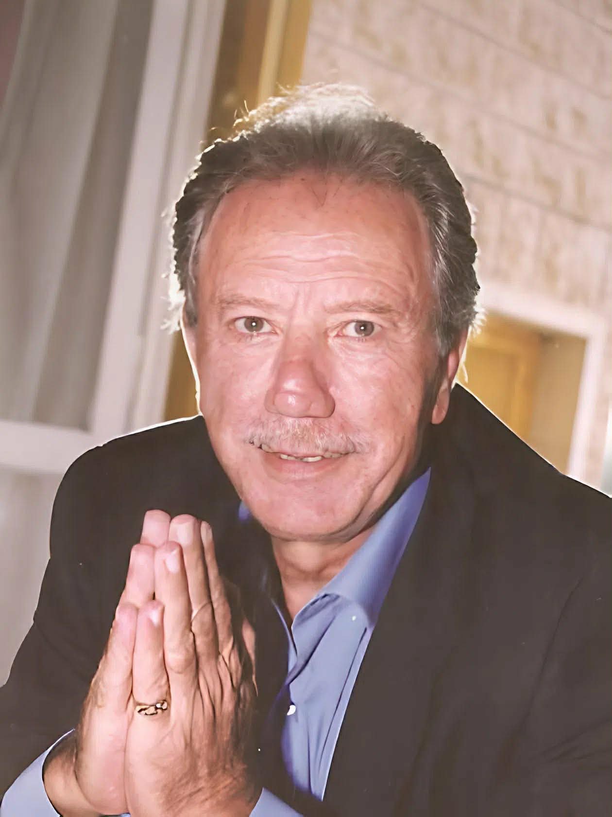 فؤاد شرف الدين.. “الكابتن” الذي صنع بصمة خاصة في سينما الأكشن اللبنانية 2 فؤاد شرف الدين.. “الكابتن” الذي صنع بصمة خاصة في سينما الأكشن اللبنانية