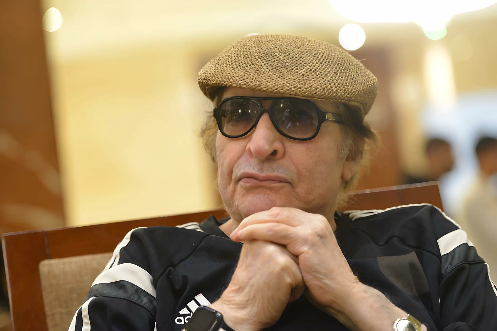 محيي إسماعيل يثير الجدل بتصريحات فلسفية: الحياة وحدة والصداقة ليست دائمًا بريئة