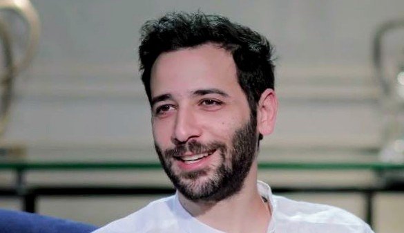 كريم قاسم يكشف عن أمنياته للمستقبل.. السفر والتجارب الجديدة أبرز أحلامه