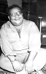 في ذكرى وفاة صلاح جاهين.. شاعر الثورة ورباعيات الخلود الذي جمع بين الكلمة والرسم والسينما