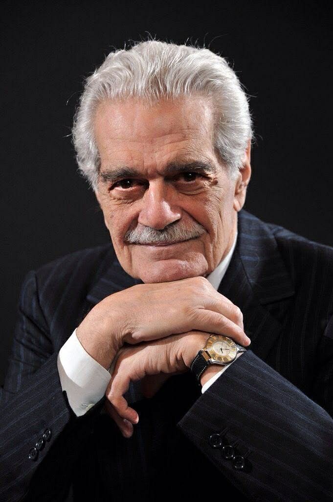 في ذكرى ميلاده.. عمر الشريف من شوارع الإسكندرية إلى العالمية.. قصة فنان مصري سحر هوليوود وخلّد اسمه بين الكبار