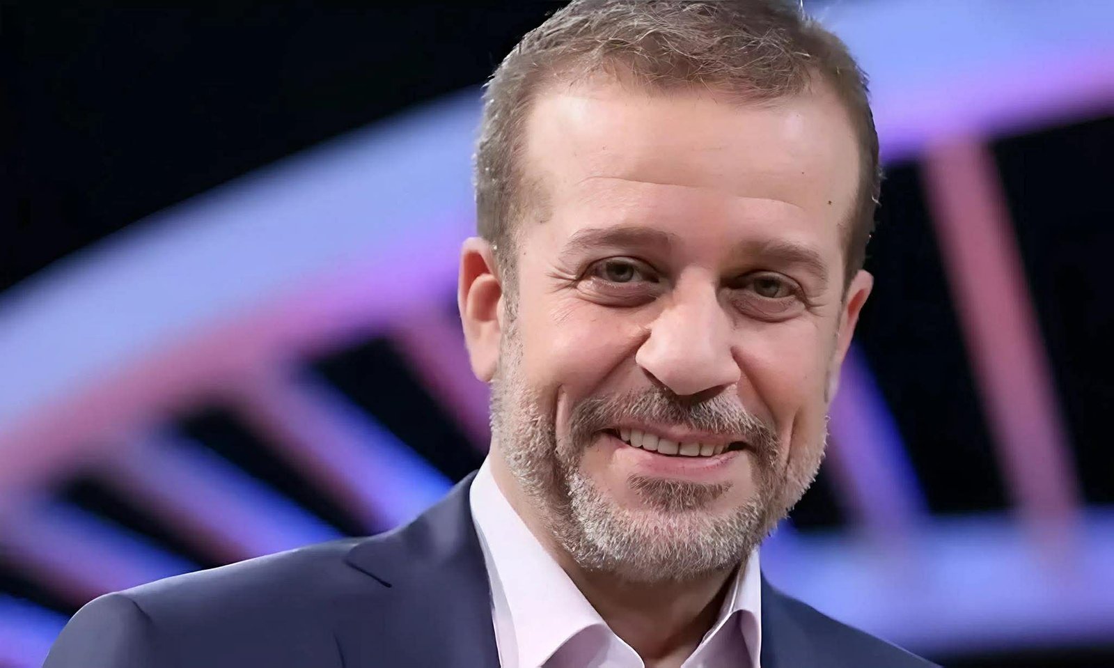 شريف منير يدعو لدراما توثّق تاريخ مصر ويشيد بدور الشركة المتحدة في تقديم أعمال هادفة