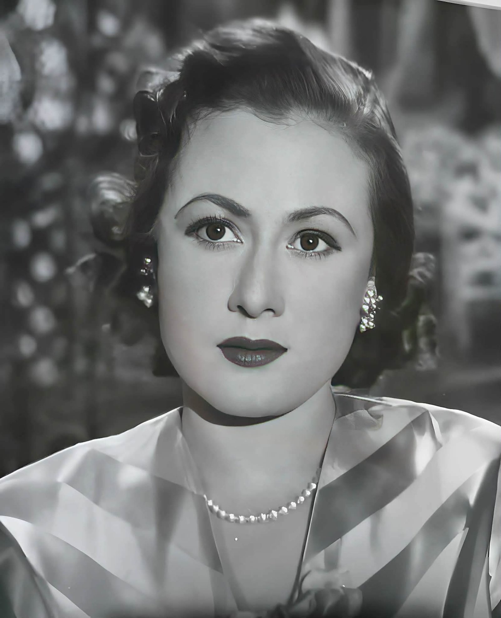 في ذكرى رحيل عزيزة حلمي.. أم السينما المصرية التي جسدت الحنان على الشاشة وخلدت في ذاكرة الفن