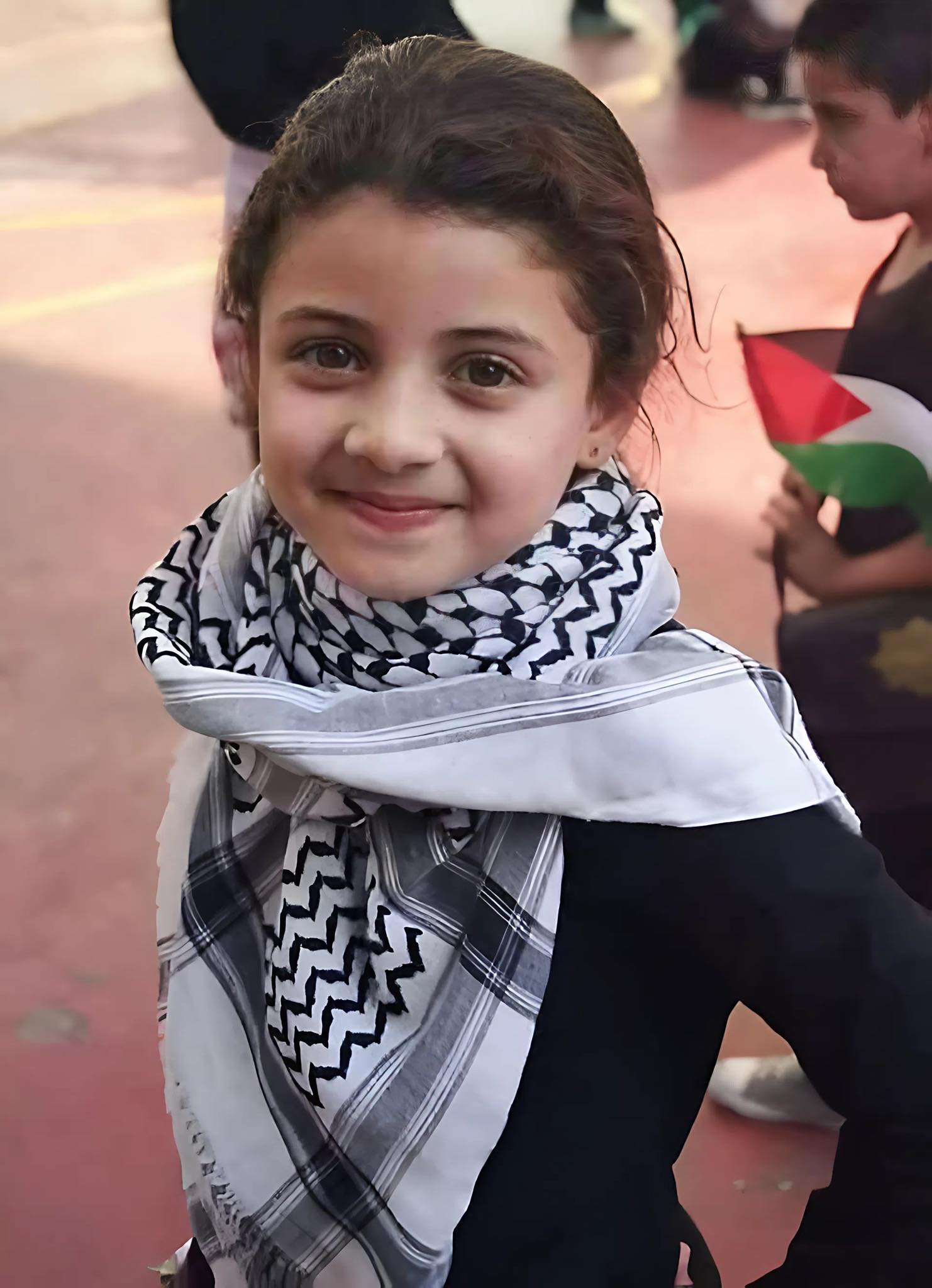 يوم الطفل الفلسطيني.. طفولة تقاوم الألم وتحلم بالحياة 