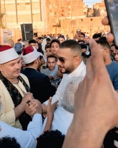 عصام السقا يحتفل بعيد الأضحى وسط أهالي المنيا 3 عصام السقا يحتفل بعيد الأضحى وسط أهالي المنيا