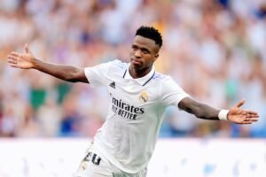 فينيسيوس: أريد البقاء في ريال مدريد طوال حياتي 3 فينيسيوس: أريد البقاء في ريال مدريد طوال حياتي