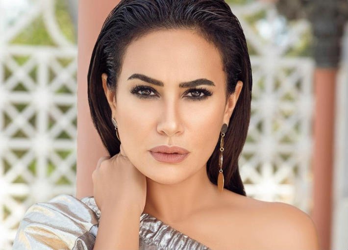 هند صبري: السوشيال ميديا أثّرت على مهنة التمثيل وفتحت المجال لغير المؤهلين 3 هند صبري: السوشيال ميديا أثّرت على مهنة التمثيل وفتحت المجال لغير المؤهلين