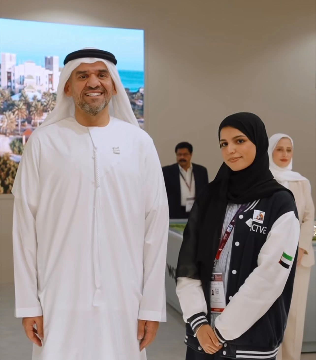 حسين الجسمي يحتفي بإنجازات الإمارات برسائل فخر واعتزاز