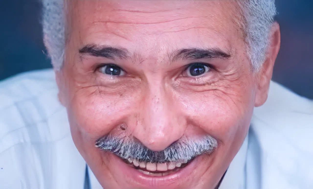 كريم الحسيني ينعي عبد الرحمن أبو زهرة.. “وداعًا الفنان الكبير أستاذ الأجيال” 5 كريم الحسيني ينعي عبد الرحمن أبو زهرة.. “وداعًا الفنان الكبير أستاذ الأجيال”