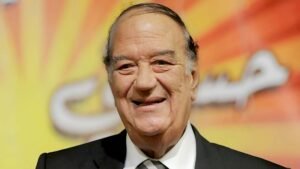 ذكرى رحيل حسن حسني.. النجم الذي صنع البهجة في السينما والدراما المصرية 3 ذكرى رحيل حسن حسني.. النجم الذي صنع البهجة في السينما والدراما المصرية