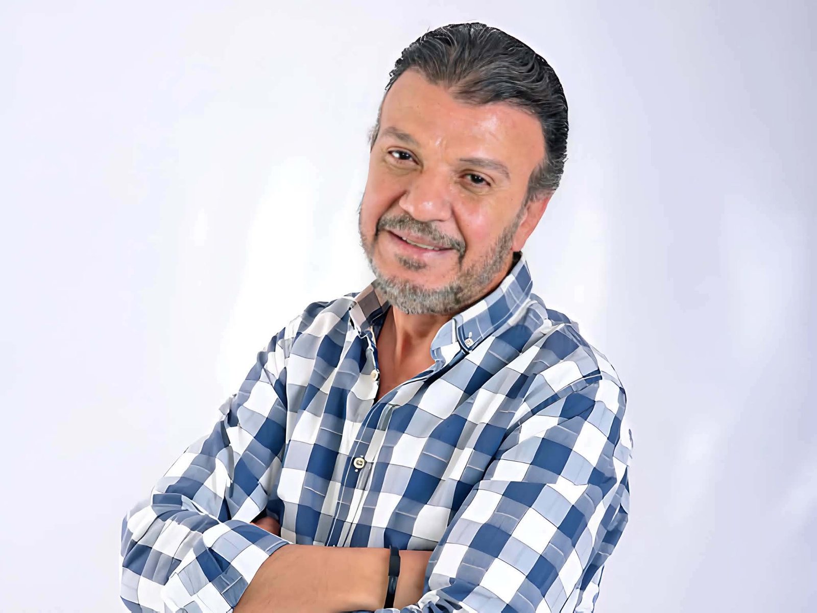 في ذكرى ميلاده.. أحمد سلامة أيقونة فنية جمعت بين نجاح السينما وتألق الدراما 3 أحمد سلامة.. رحلة فنية طويلة لنجم تألق بين السينما والدراما في ذكرى ميلاده