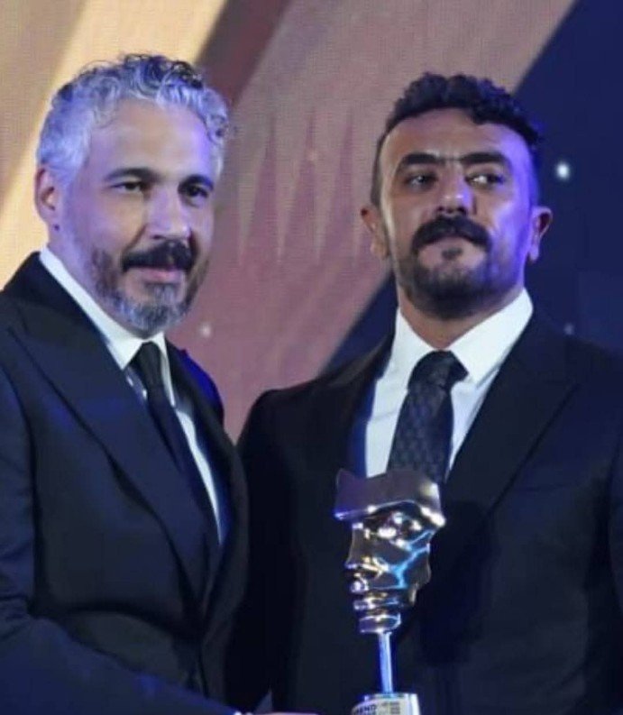أحمد العوضي يتوج بجائزة أفضل ممثل في حفل Trend Awards بعد نجاح جماهيري كبير