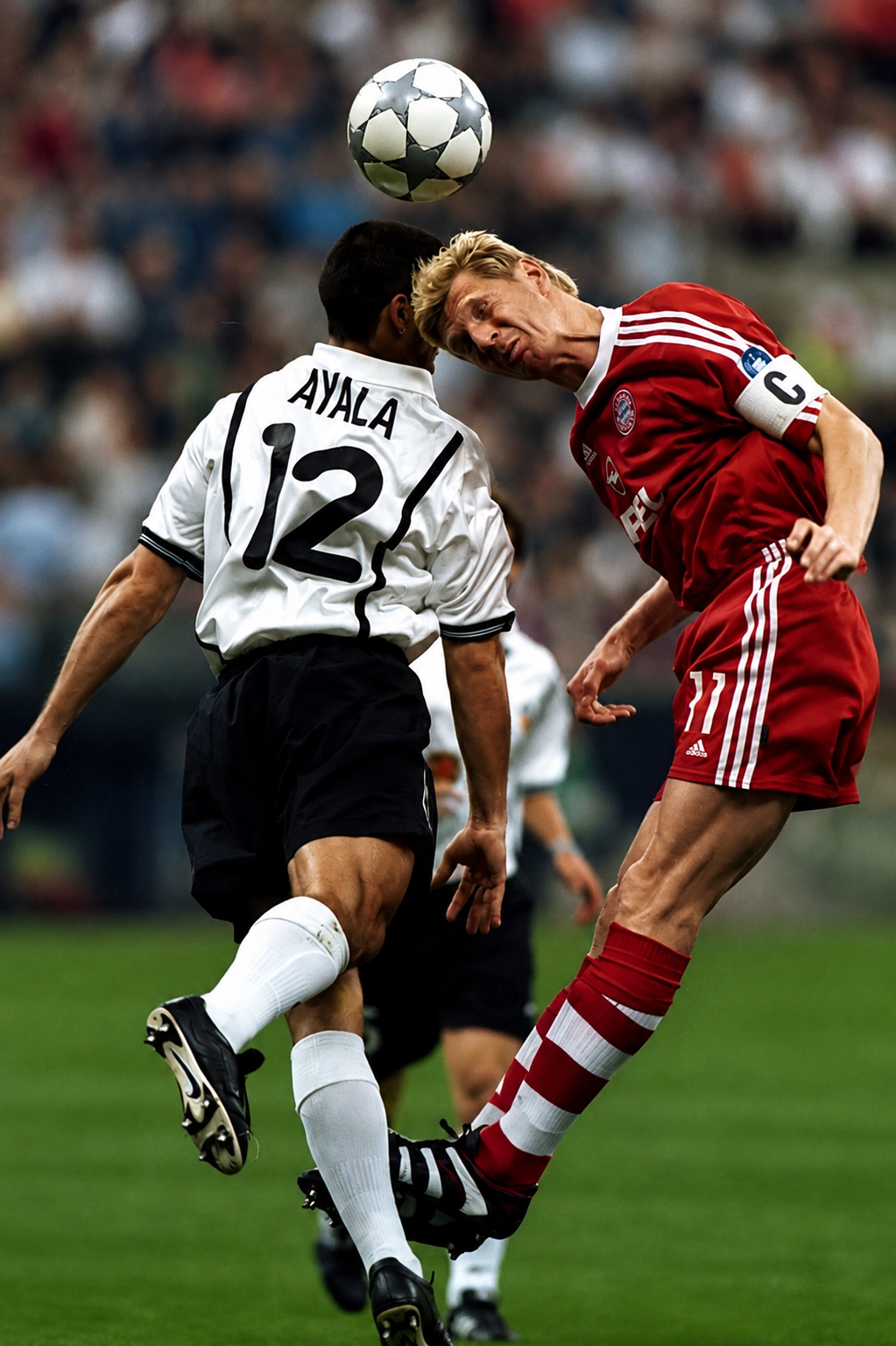 حدث في مثل هذا اليوم.. بايرن ميونخ يتوج بدوري أبطال أوروبا 2001 بعد ملحمة فالنسيا التاريخية 3 حدث في مثل هذا اليوم.. بايرن ميونخ يتوج بدوري أبطال أوروبا 2001 بعد ملحمة فالنسيا التاريخية
