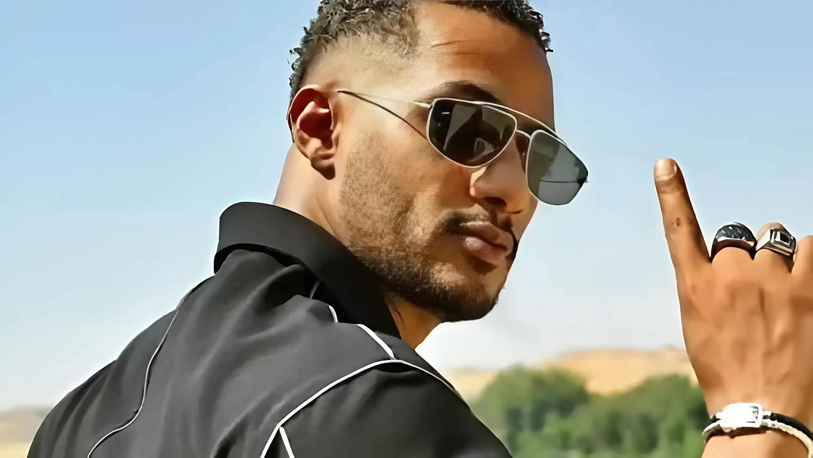 محمد رمضان يطالب باعتذار رسمي لصعيد مصر بعد منع 3 شباب بالجلباب من دخول السينما لمشاهدة “أسد