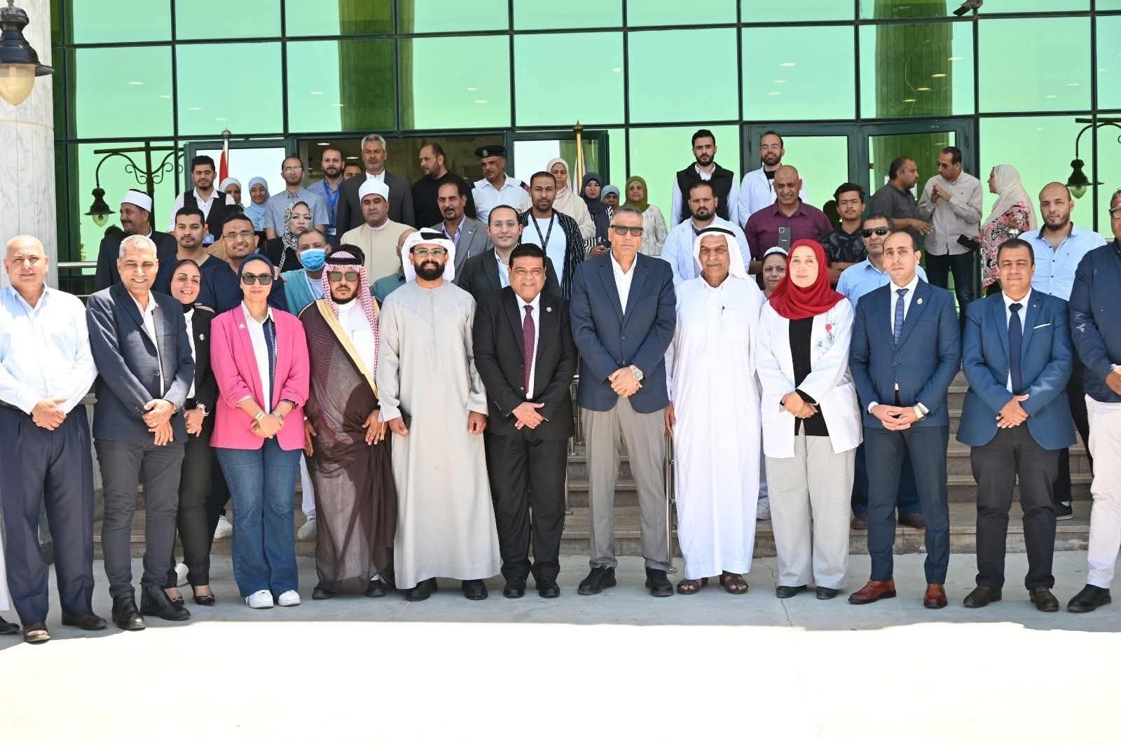 محافظ جنوب سيناء يتفقد مستشفى رأس سدر لمتابعة مستوى الخدمات الطبية والرعاية الصحية 3 محافظ جنوب سيناء يتفقد مستشفى رأس سدر لمتابعة مستوى الخدمات الطبية والرعاية الصحية